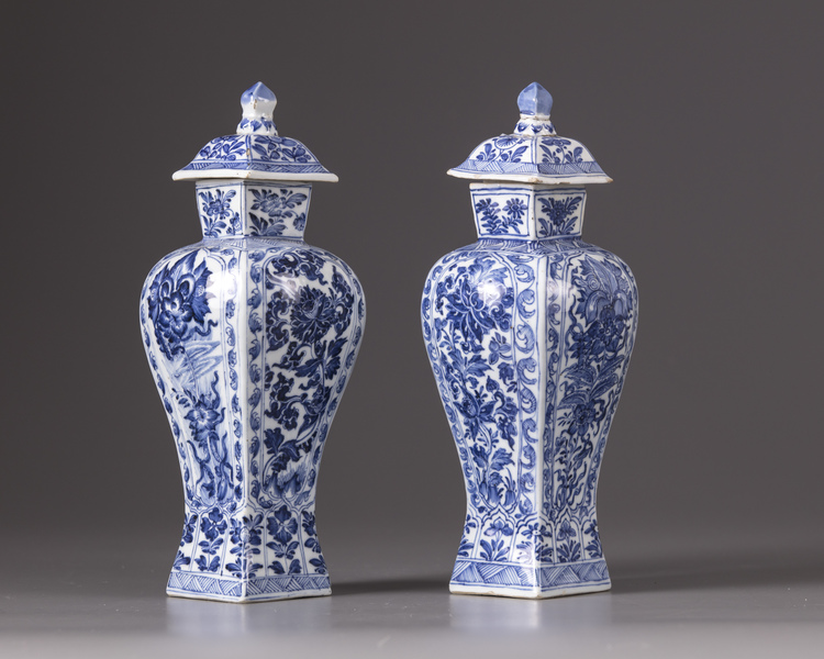 Two Chinese blue and white vases with covers