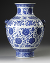 A CHINESE BLUE AND WHITE HU VASE, 19TH-20TH CENTURY