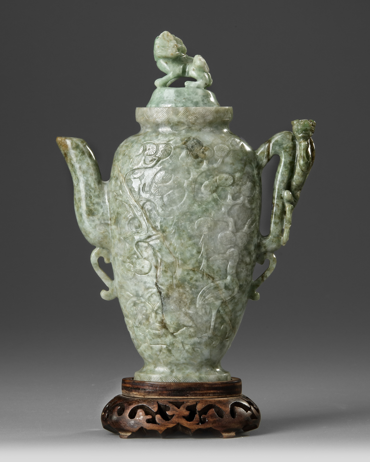 A CHINESE PALE JADE TEAPOT WITH COVER, 20TH CENTURY
