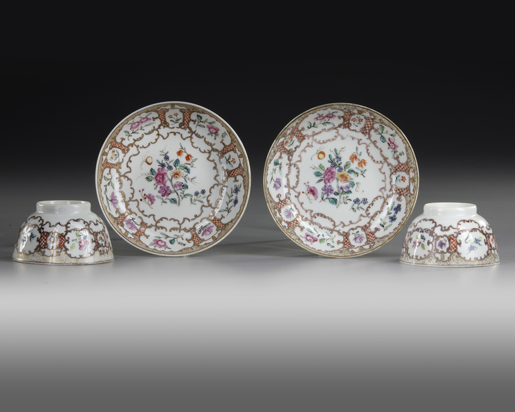 TWO PAIRS OF CHINESE FAMILLE ROSE AND GILT CUPS AND SAUCERS, QIANLONG PERIOD (1736-1795)