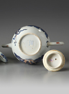 A CHINESE IMARI TEAPOT AND COVER, 18TH CENTURY