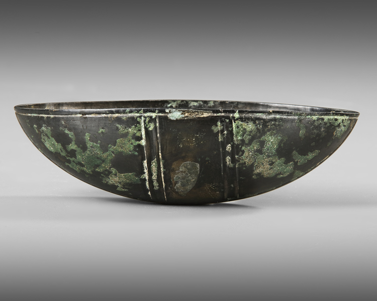 A BRONZE SASSANIAN CUP,  6TH CENTURY AD