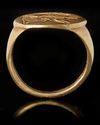 AN EARLY HELLENISTIC GOLD RING, 4TH CENTURY B.C.