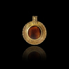 A ROMAN GOLD PENDANT WITH A CAMEO INLAY, 1ST-2ND CENTURY AD