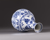 A blue and white yuhuchunping vase