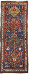 A QASHQAI RUNNER, PERSIA, FIRST HALF 20TH CENTURY