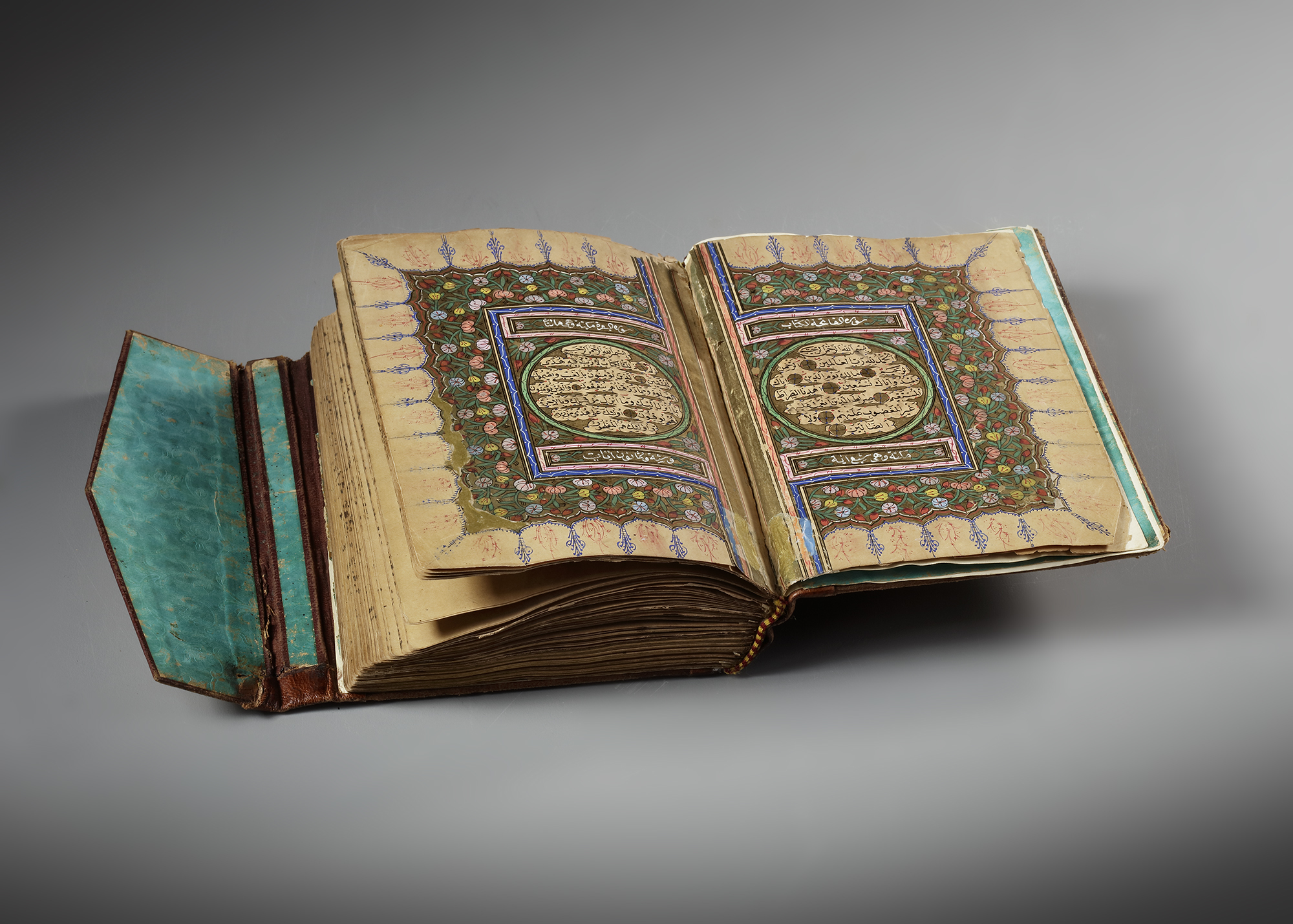 A FINE ILLUMINATED OTTOMAN QURAN, SIGNED MUHAMMAD NURI STUDENT OF ALI ...