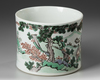 A CHINESE FAMILLE VERTE BRUSH POT, QING DYNASTY (1644-1911)