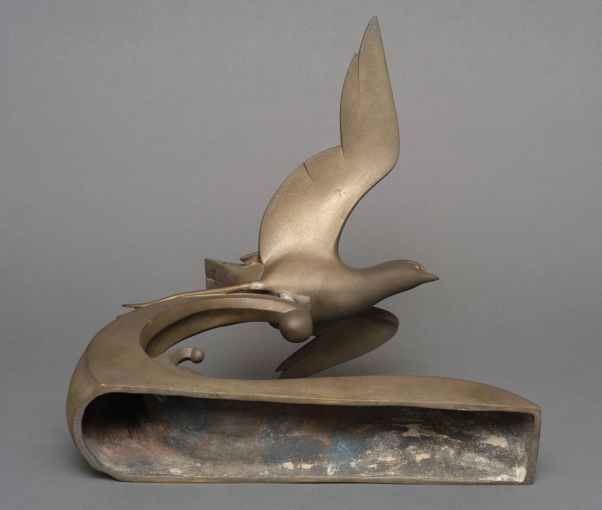 A JAPANESE ART DECO BRONZE BIRD, MID 20TH CENTURY (MID SHOWA PERIOD)