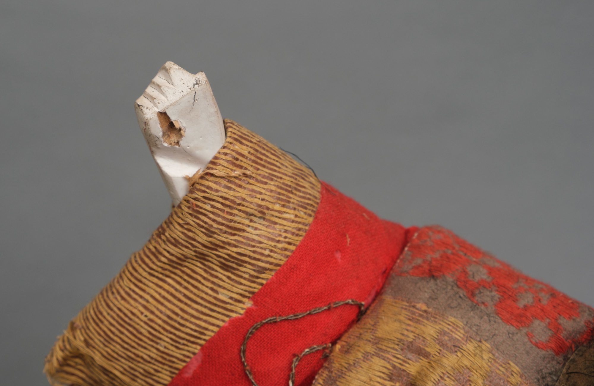 A LARGE JAPANESE TAKEDA NINGYÔ DOLL, 19TH CENTURY A LARGE JAPANESE TAKEDA NINGYÔ DOLL, 19TH CENTURY
