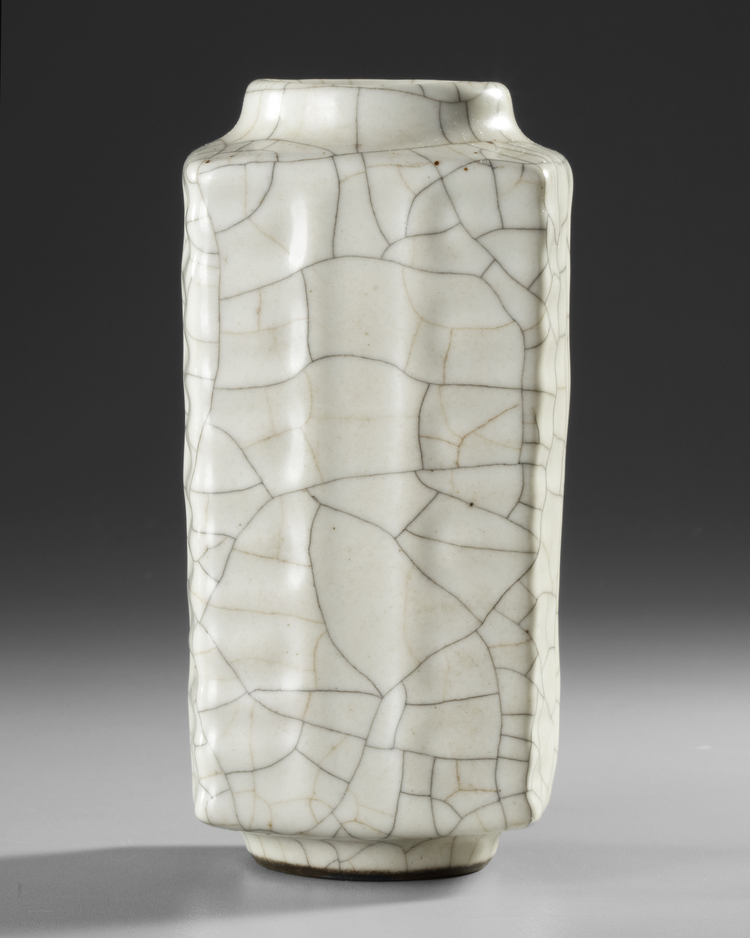A CHINESE GUAN-TYPE CONG VASE,  QING DYNASTY (1644-1911)
