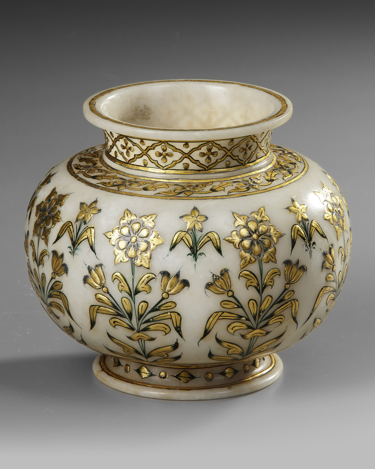 A GILT INDIAN ALABASTER JAR, 20TH CENTURY