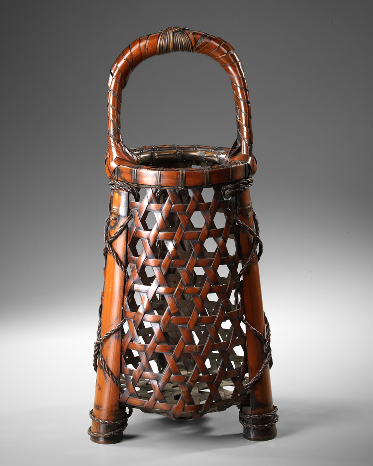 A JAPANESE IKEBANA BAMBOO BASKET, TAISHO PERIOD (1912-1926)