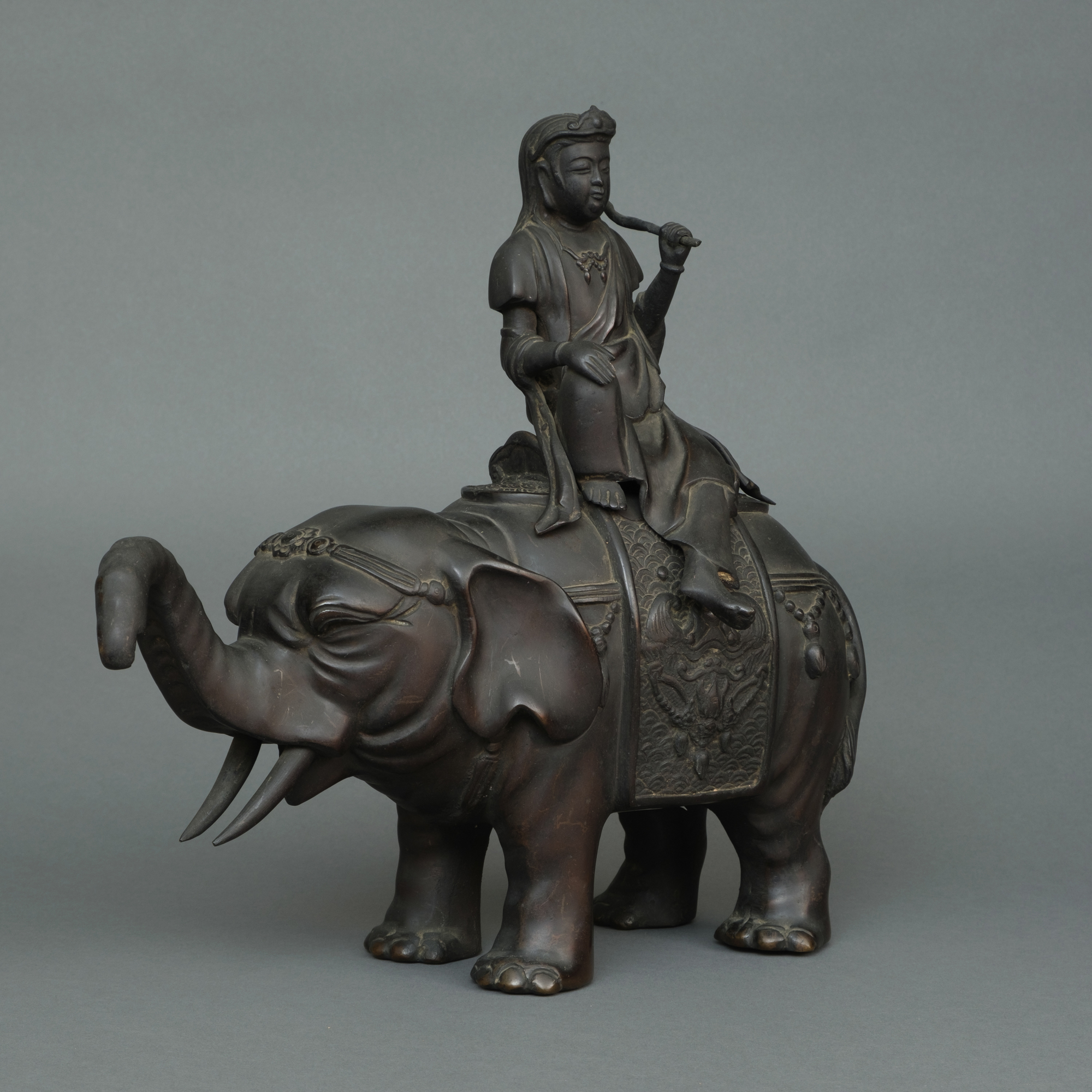 値頃 BRONZE FUGEN OF LIKENESS THE IN MODELED (CENSER) 香炉 KÔRO 置物