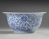 A CHINESE BLUE AND WHITE BOWL, 19TH CENTURY