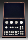 A COLLECTION OF 43 DUTCH SILVER COINS, 19TH-20TH CENTURY