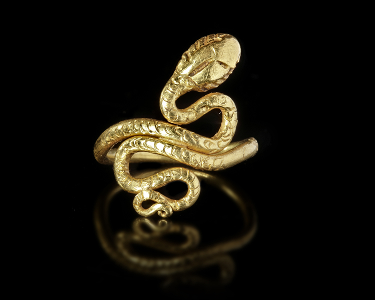 ANCIENT GOLD ROMAN RING, 2ND TO 3RD CENTURY A.D.