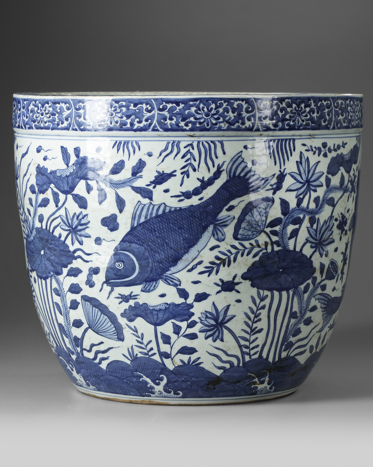 A CHINESE BLUE AND WHITE JARDENIER, MING DYNASTY OR LATER