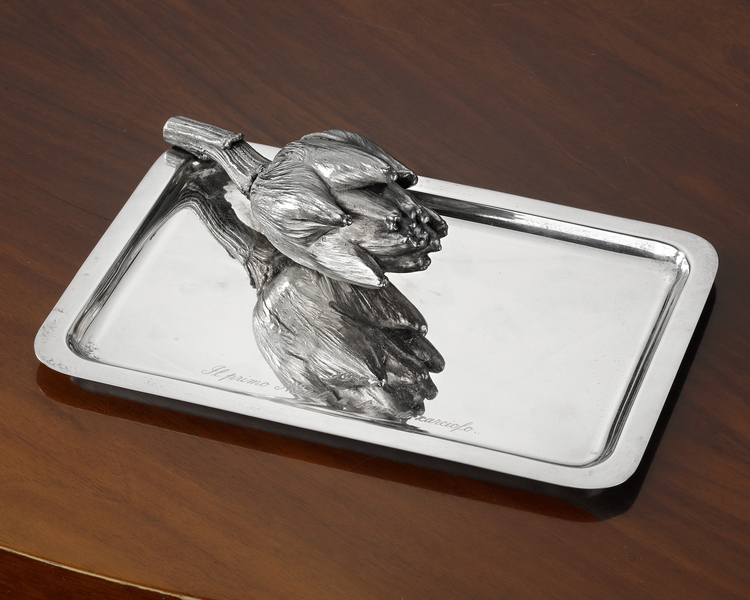 AN ITALIAN SILVER TRAY, SECOND HALF 20TH CENTURY
