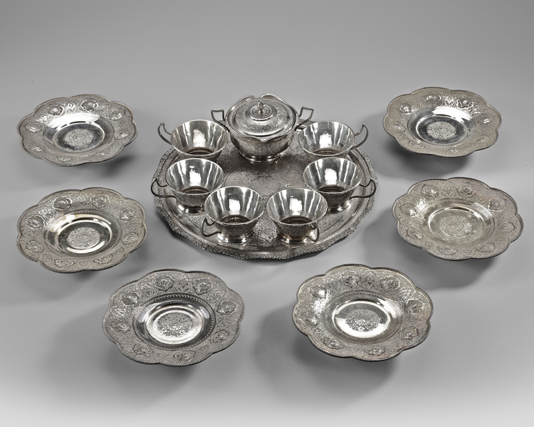 A PERSIAN SILVER TEN-PIECE TEASET, 20TH CENTURY
