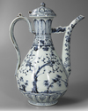 A CHINESE BLUE AND WHITE 'THREE FRIENDS OF WINTER' EWER, QING DYNASTY (1644-1911)