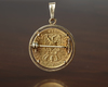 A DUTCH 'TEN GUILDER' WILLEM III COIN SET IN A 14 CARAT GOLD PENDANT