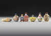 A GROUP OF SIX CHINESE SNUFF BOTTLES, 19TH-20TH CENTURY