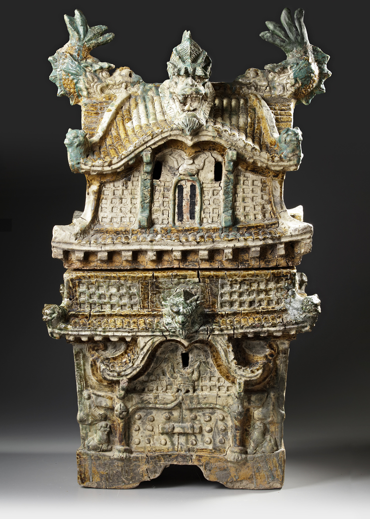 A LARGE JAPANESE OKINAWA GLAZED CERAMIC OSSUARY, EDO PERIOD (1615–1868)