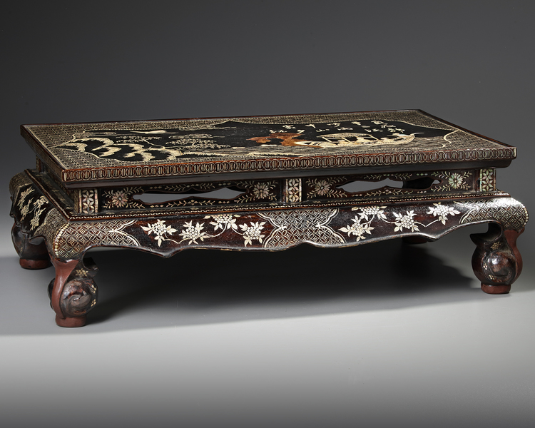 A JAPANESE LACQUER TABLE WITH MOTHER-OF-PEARL INLAY, MEIJI PERIOD (1868-1912)