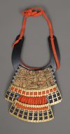 A GOLD AND BLACK LACQUER JAPANESE Ô’YOROI, MID SHOWA PERIOD (MID 20TH CENTURY)