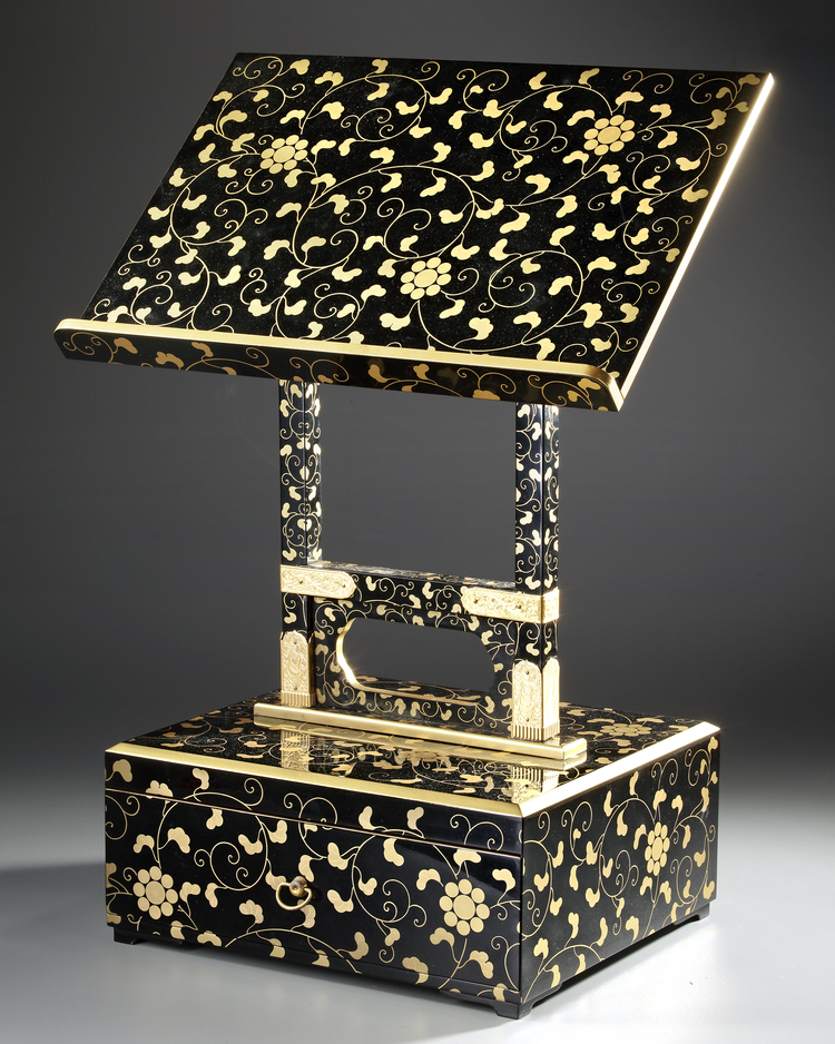 JAPANESE LACQUERED READING TABLE IN THREE PARTS WITH FLORAL DECORATION,MEIJI PERIOD,1868-1912