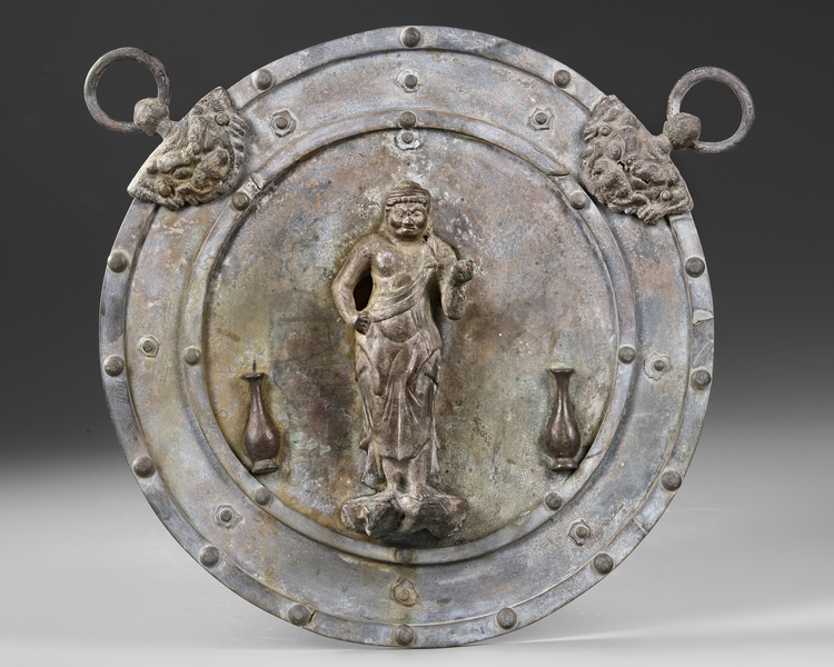 MUROMACHI–MOMOYAMA PERIOD BRONZE PENDANT – FUDŌ MYŌ-Ō GUARDIAN FIGURE,