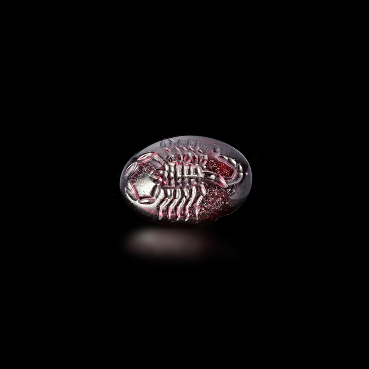 GARNET INTAGLIO OF A SCORPION ROMAN, 1ST–2ND CENTURY A.D.