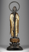 A JAPANESE LARGE STANDING AMIDA BUDDHA ON LOTUS THRONE, EDO PERIOD (1615–1868)
