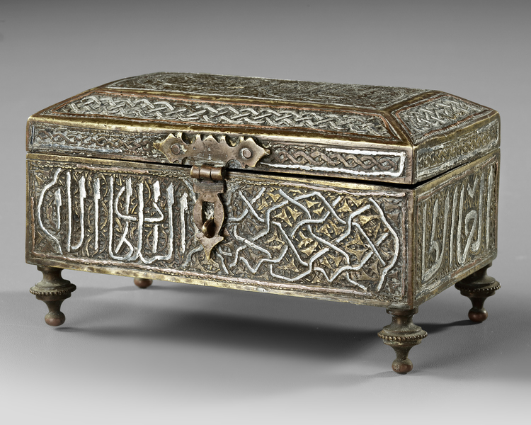 A MAMLUK STYLE SILVER INLAID BRASS JEWELLERY BOX, SYRIA  19TH-20TH CENTURY