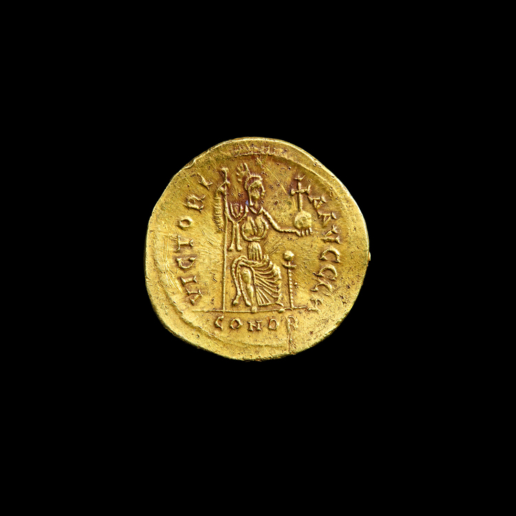 BYZANTINE SOLIDUS OF JUSTIN II – GOLD COIN FROM CONSTANTINOPLE (565–578 AD)
