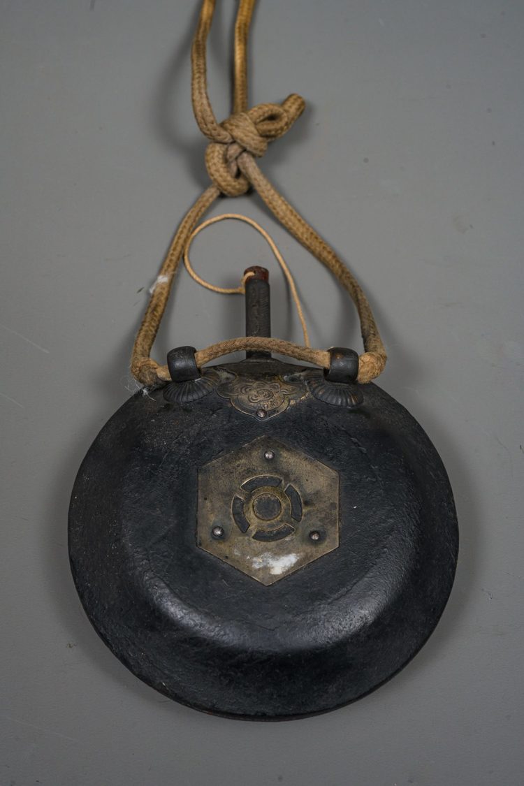 GUNPOWDER FLASK  火薬入 (KAYAKU’IRE)