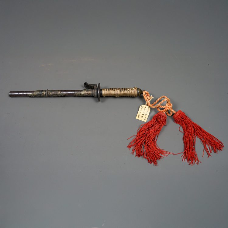 TECCHI’JITTE 鉄地十手 (IRON-HANDLED JITTE)