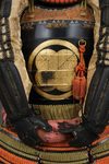 SHÔWA SUIT OF ARMOUR (YOROI) WITH ASANO CREST