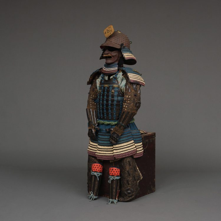 BLACK LACQUERED JAPANESE SUIT OF ARMOUR EDO PERIOD