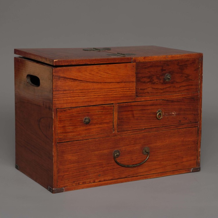 WOODEN SEWING BOX