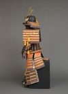 STRIKING AND ALL-MATCHING JAPANESE GOLD AND BLACK LACQUER SUIT-OF-ARMOUR