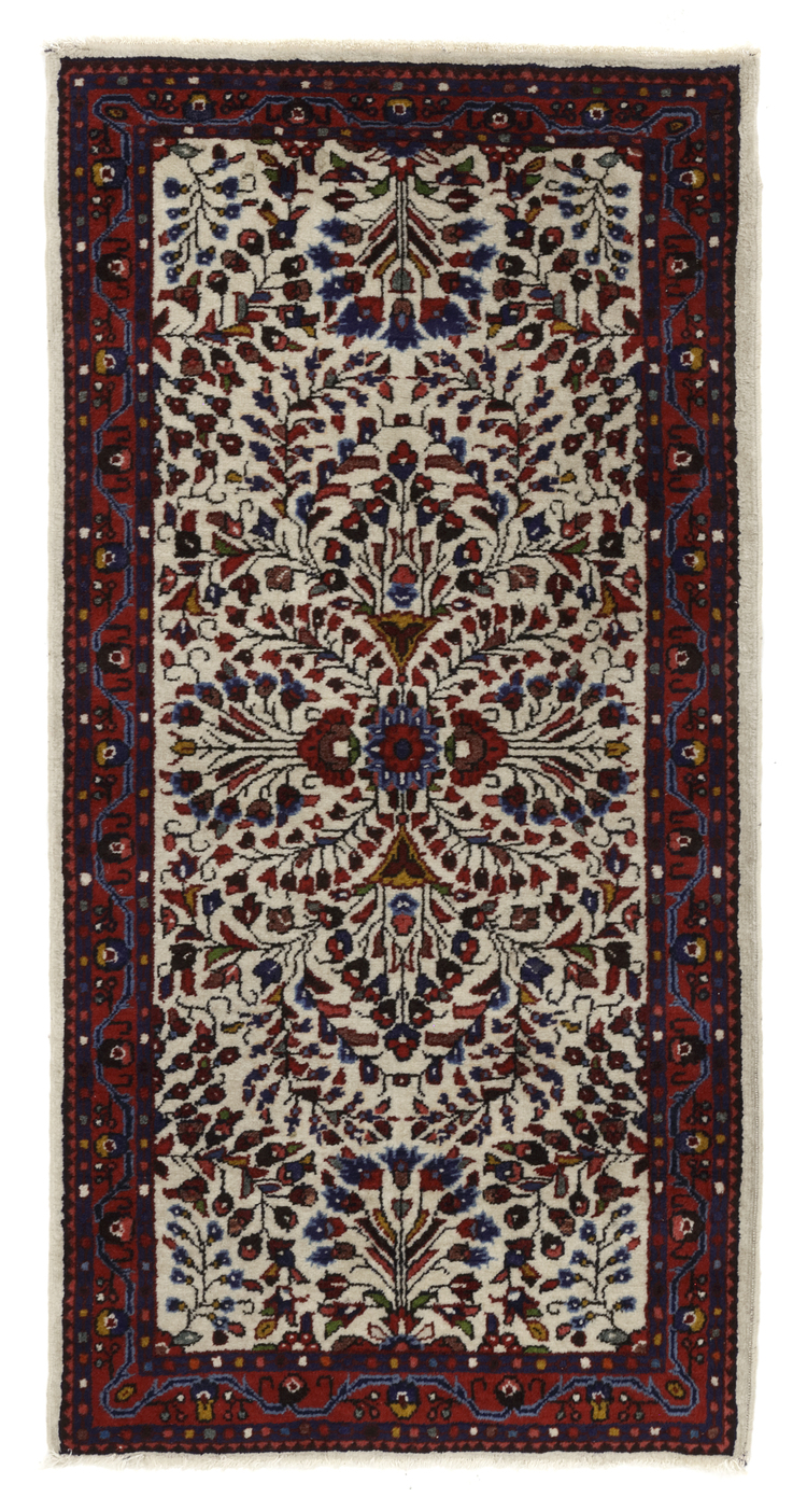 A SMALL SARUK, WEST PERSIA, CIRCA 1960