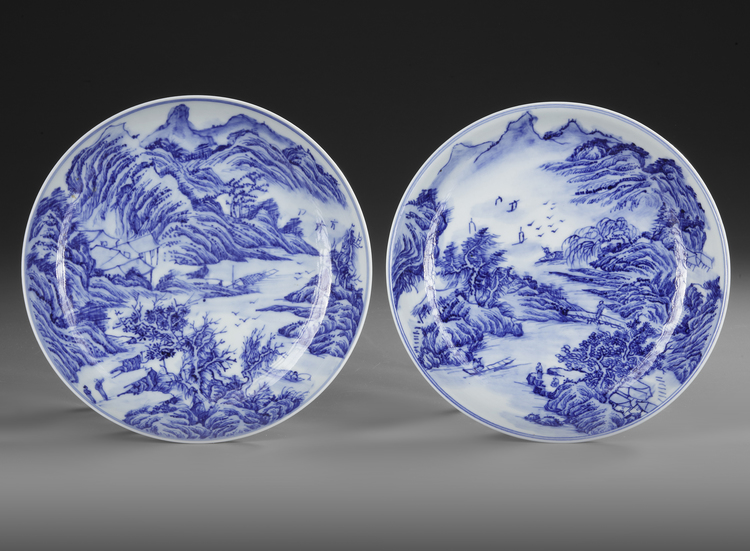 PAIR OF CHINESE BLUE AND WHITE LANDSCAPE DISHES, 20TH CENTURY
