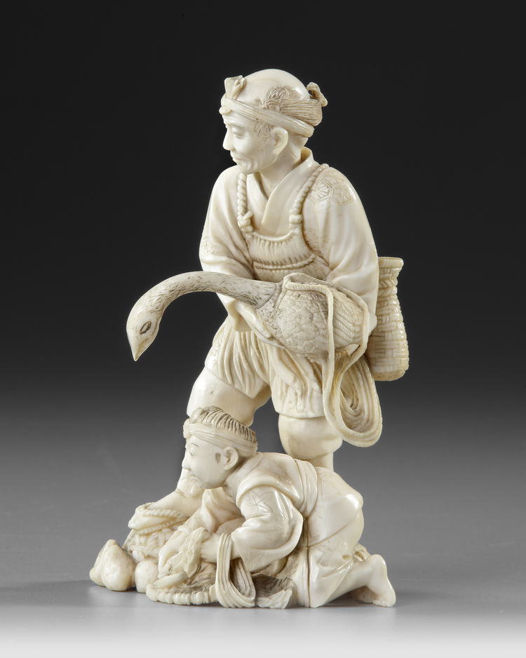 A JAPANESE BONE CARVING – 19TH CENTURY