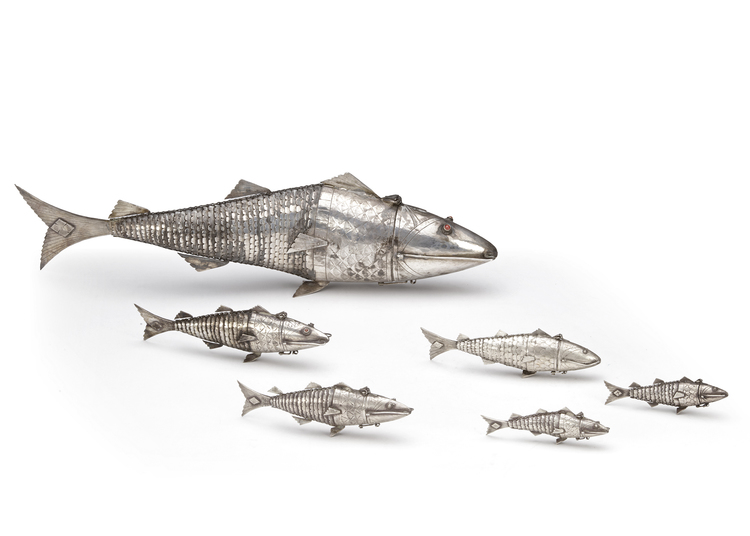 A SILVER SET OF 6 FISHES, INDIA, 19TH CENTURY