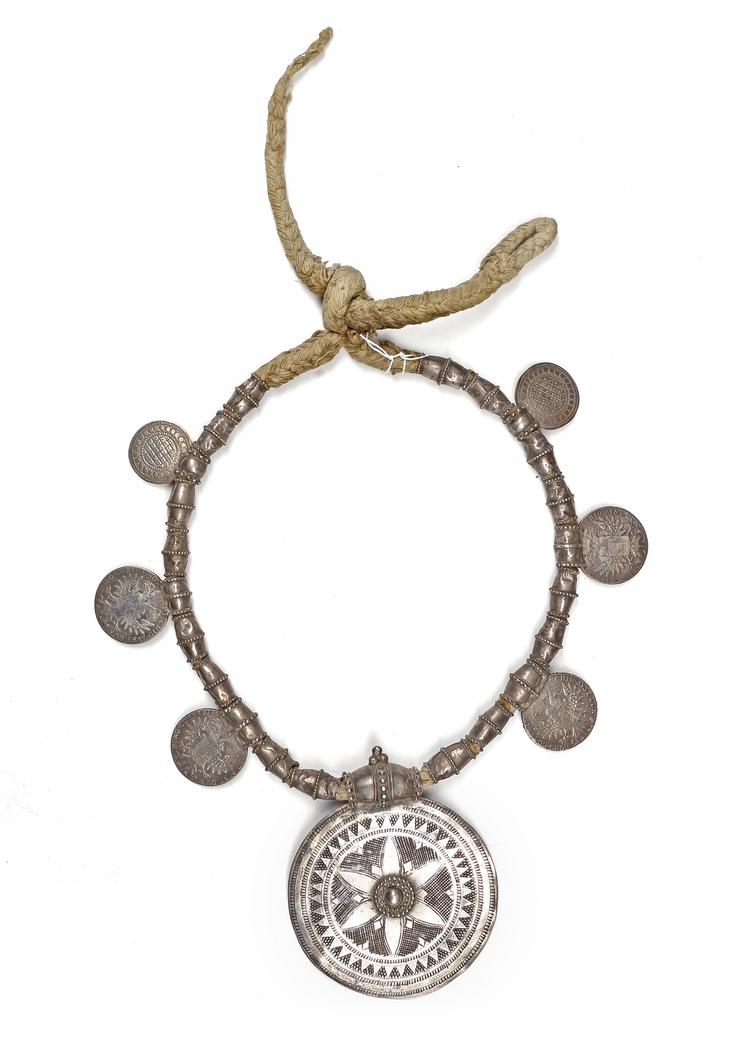 SILVER NECKLACE – MOROCCO, 19TH CENTURY