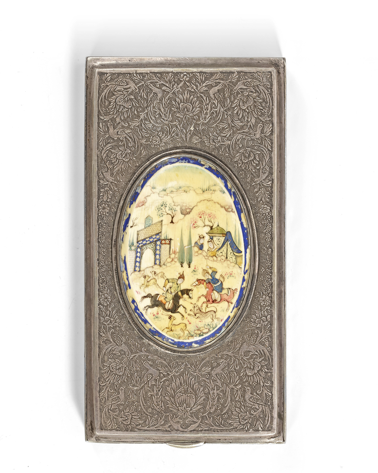 A PERSIAN SILVER BOX, 19TH CENTURY