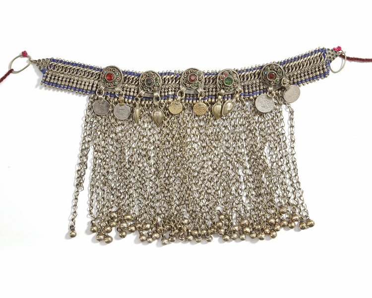 AN AFGHAN SILVER NECKLACE, 19TH CENTURY