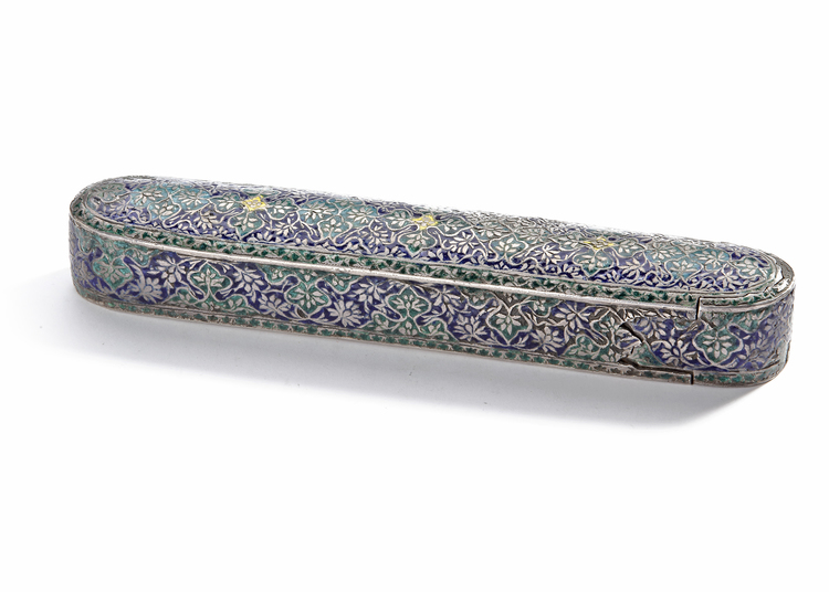 AN INDIAN SILVER PENBOX, 19TH CENTURY